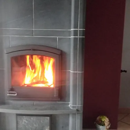 Au Calme A Champtoceaux Pres De Oudon Homestay